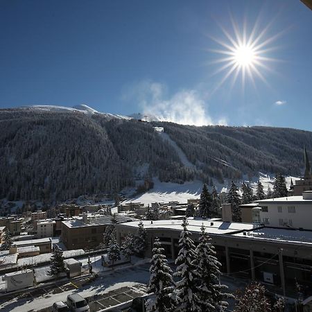 New Renovated Apartment In Center Of Davos Kültér fotó