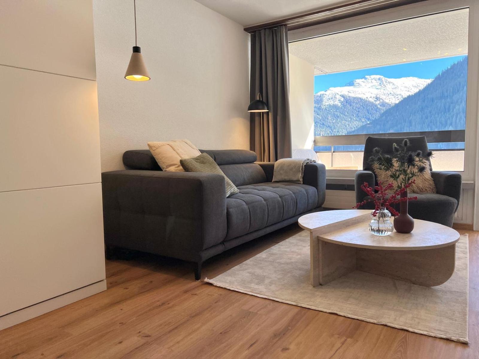 New Renovated Apartment In Center Of Davos Kültér fotó