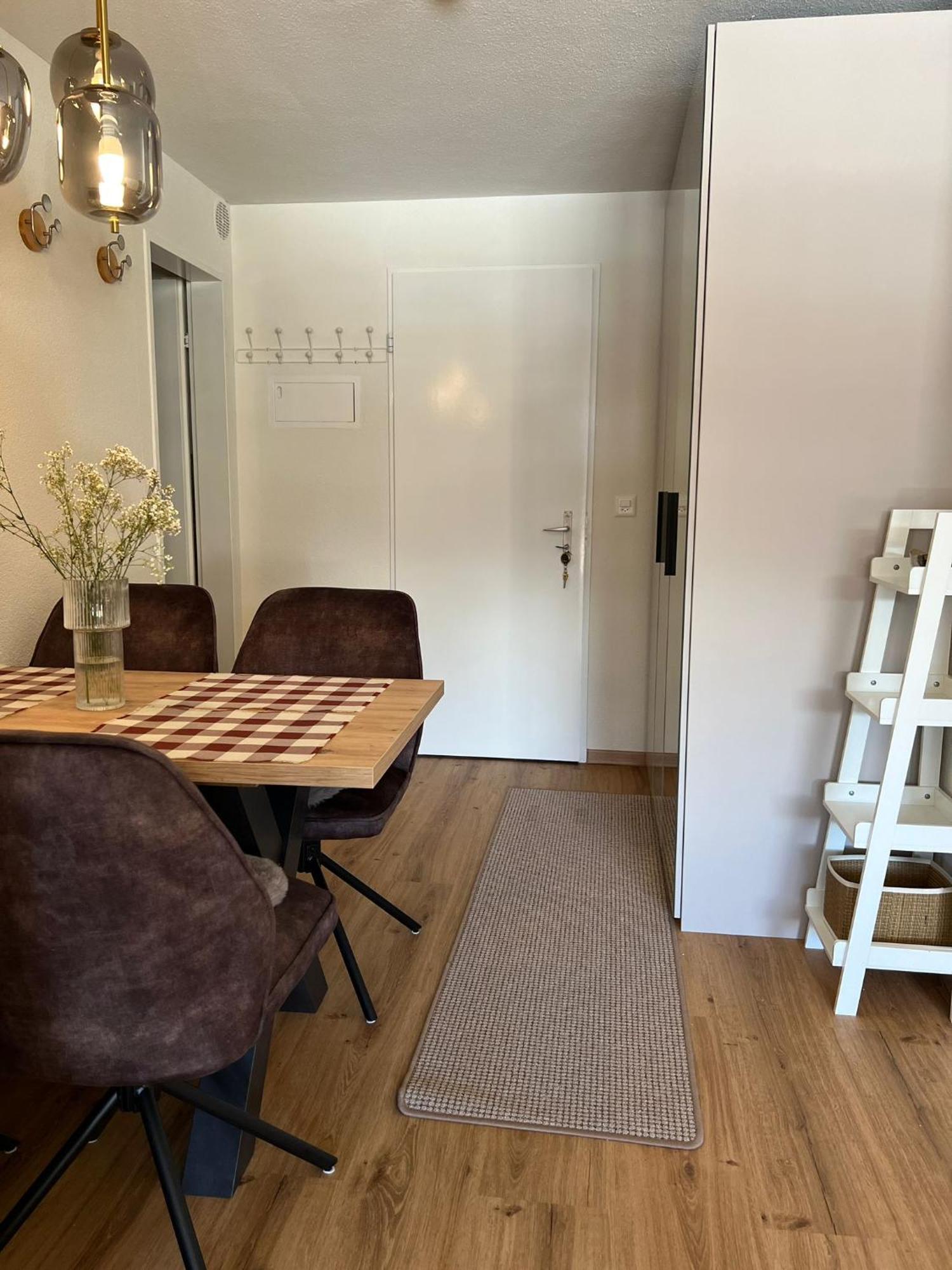 New Renovated Apartment In Center Of Davos Kültér fotó