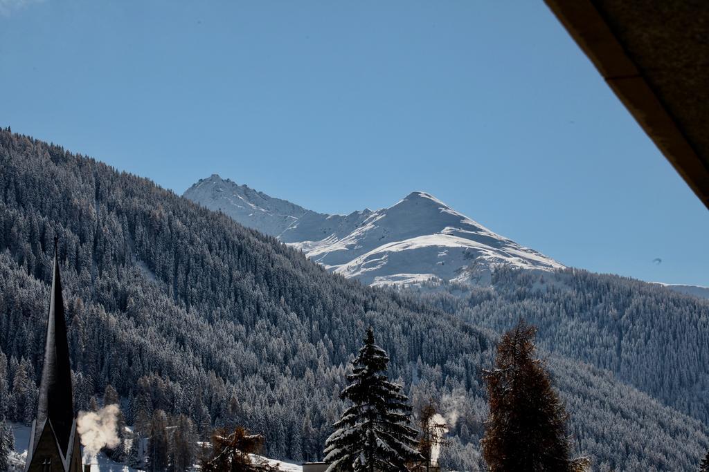 New Renovated Apartment In Center Of Davos Kültér fotó