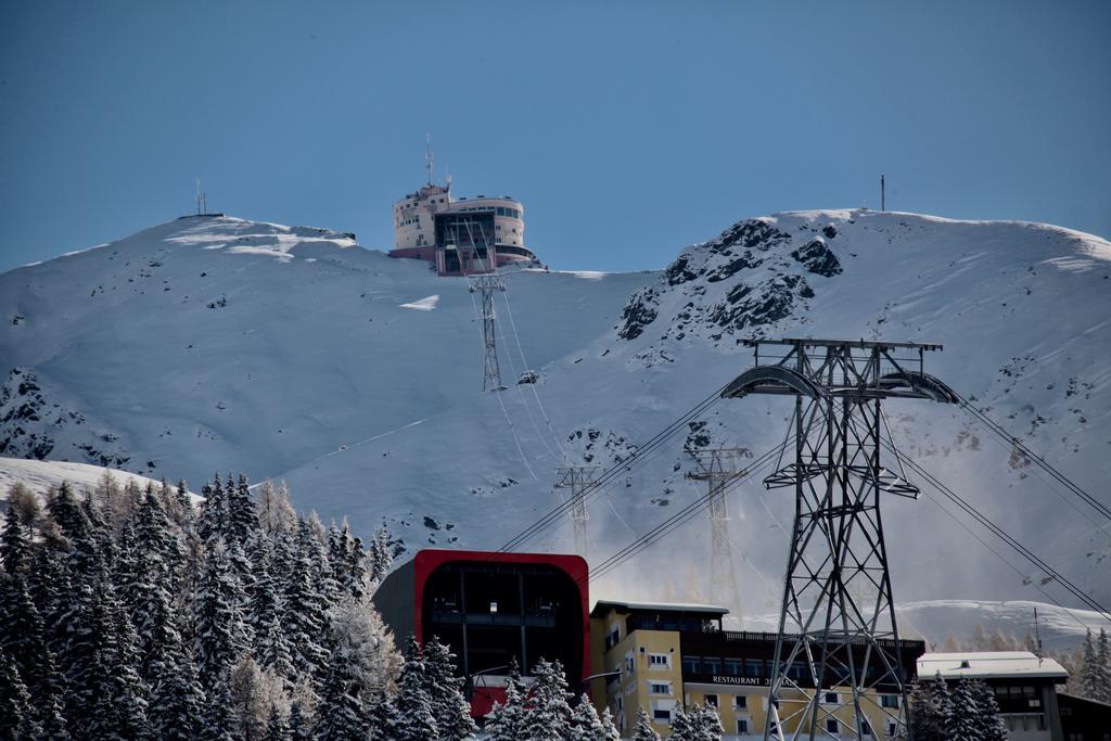 New Renovated Apartment In Center Of Davos Kültér fotó