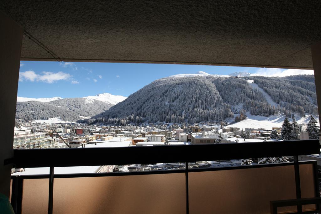 New Renovated Apartment In Center Of Davos Kültér fotó