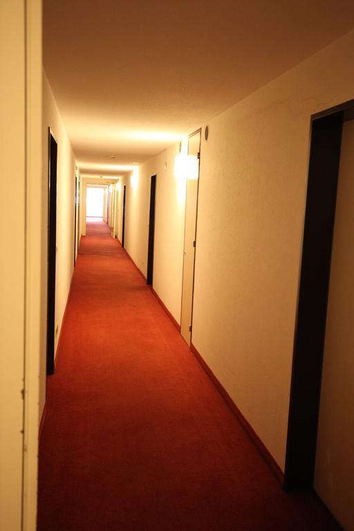 New Renovated Apartment In Center Of Davos Kültér fotó